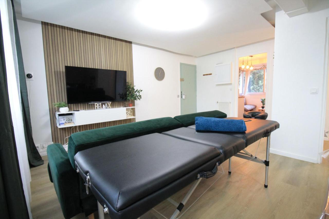Derniere Reservations Avant Indisponibilite En Septembre Pour 12 Mois, Illimites Jacuzzi Spa Bain A Remous Interieur, Sauna Interieur, Parking Reserve, Vue Et Acces Parc, Prestations Uniques, 1Er Etage Corbeil-Essonnes Exterior photo
