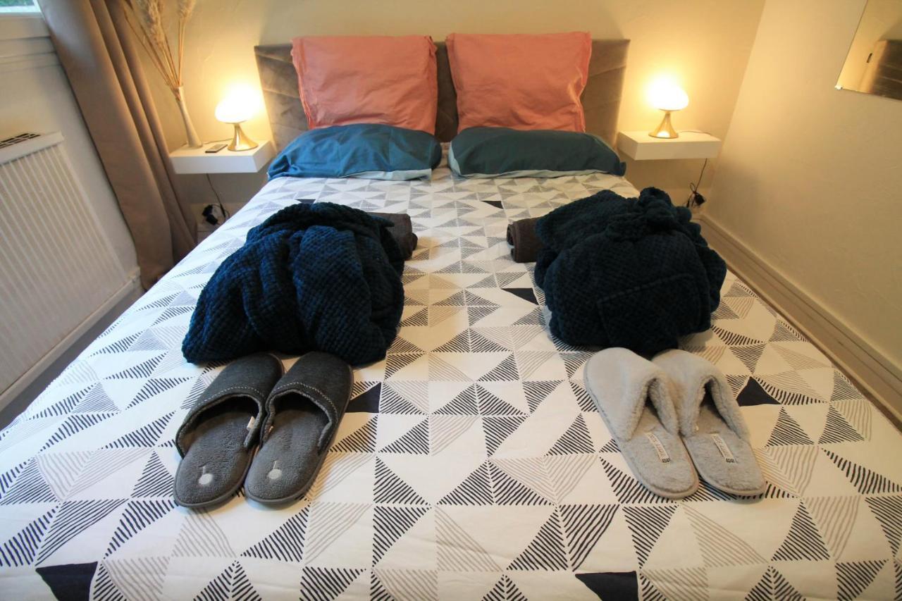Derniere Reservations Avant Indisponibilite En Septembre Pour 12 Mois, Illimites Jacuzzi Spa Bain A Remous Interieur, Sauna Interieur, Parking Reserve, Vue Et Acces Parc, Prestations Uniques, 1Er Etage Corbeil-Essonnes Exterior photo